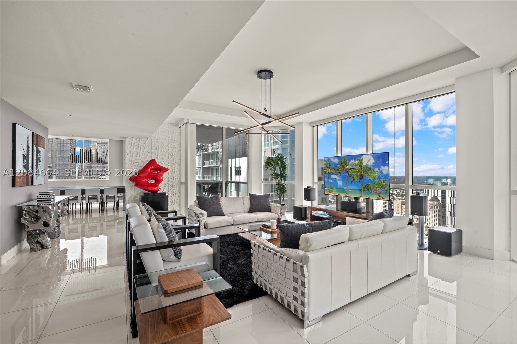 244 Biscayne Blvd PH4908