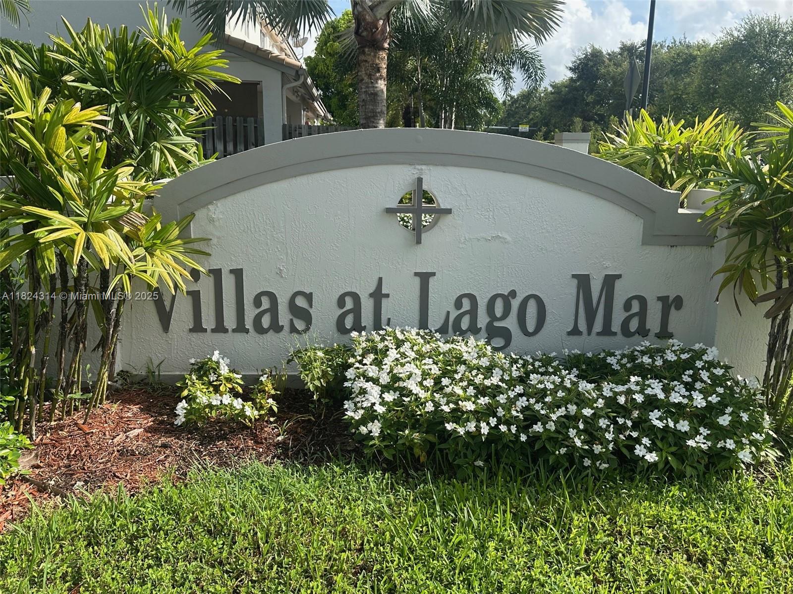 7307 SW 162nd Pl, Miami, FL, 33193/$525,000 2 7307 SW 162nd Pl