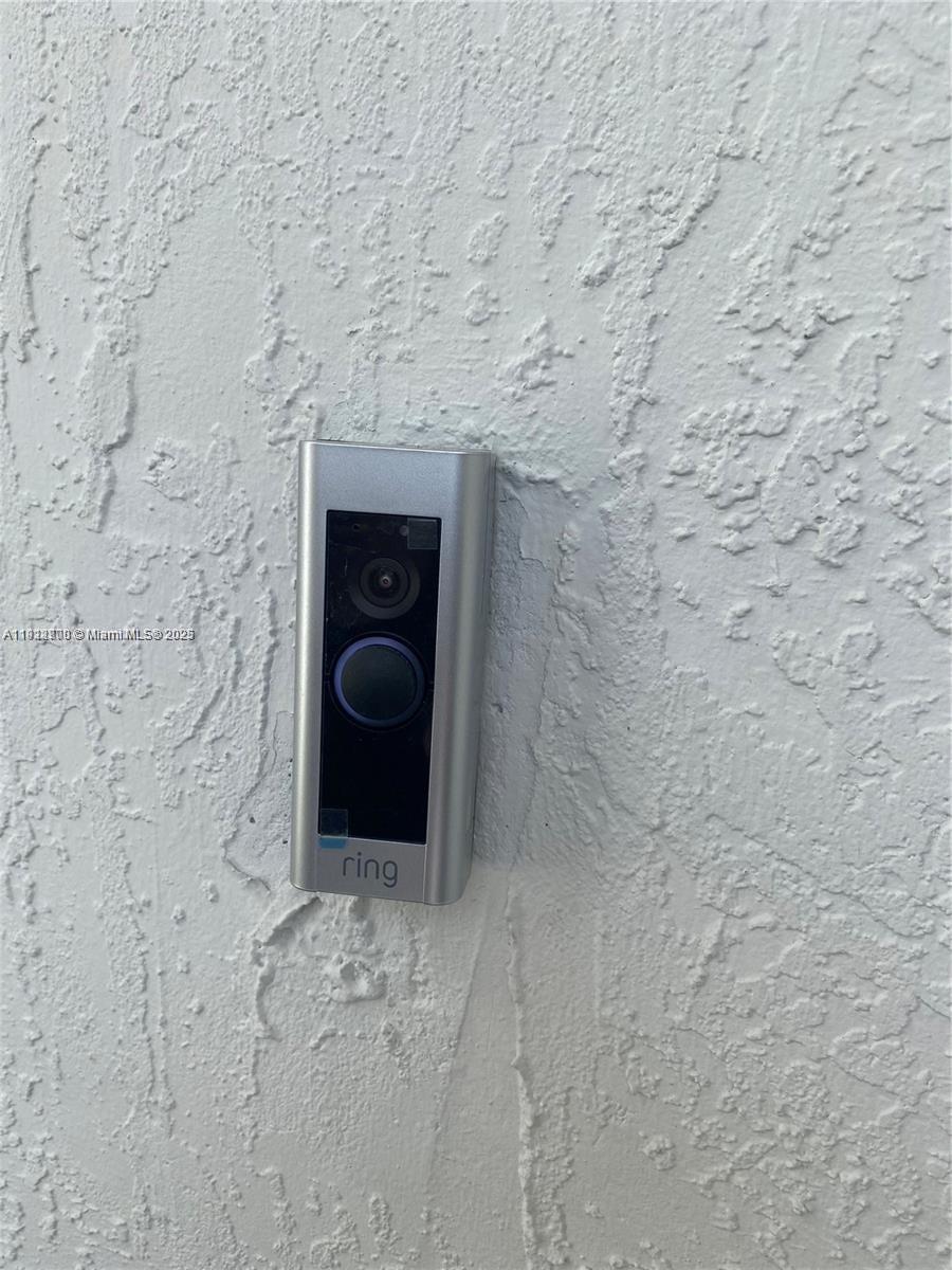 PINE ISLE - Residential Lease