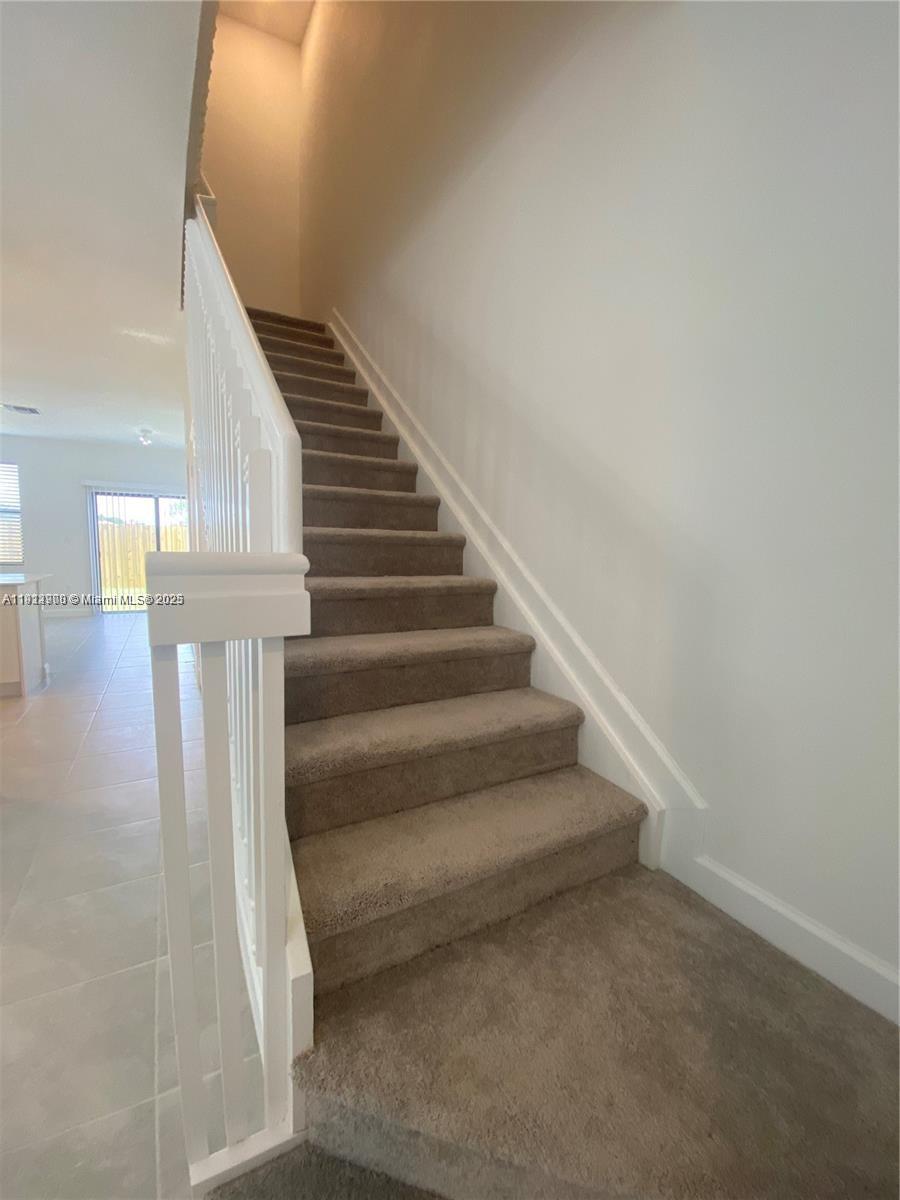 PINE ISLE - Residential Lease