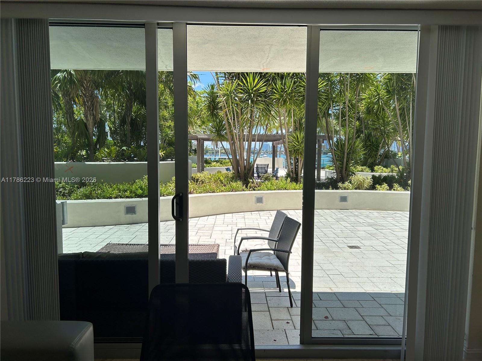 FLAMINGO SOUTH BEACH I CO - Residential Lease