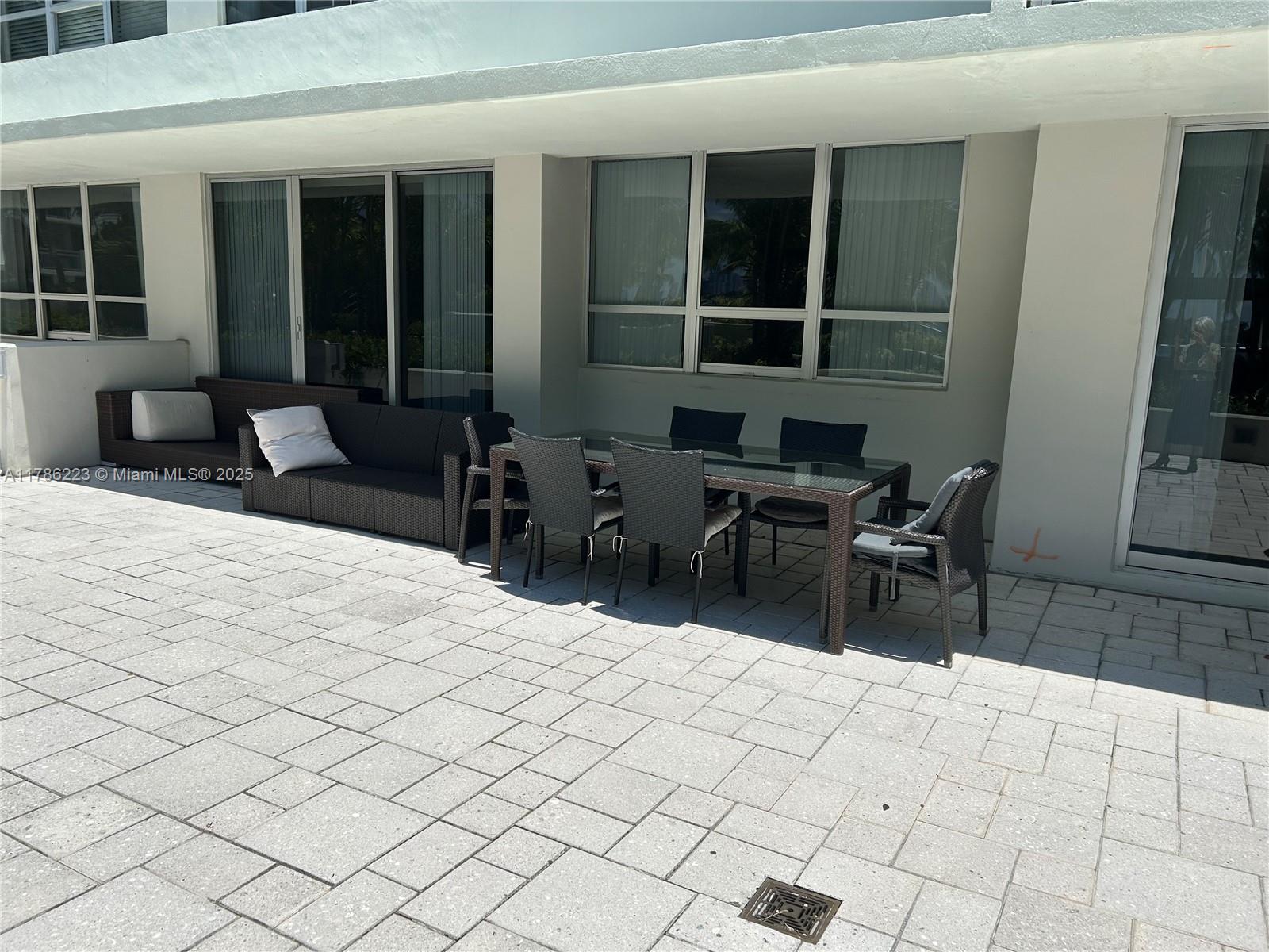 FLAMINGO SOUTH BEACH I CO - Residential Lease