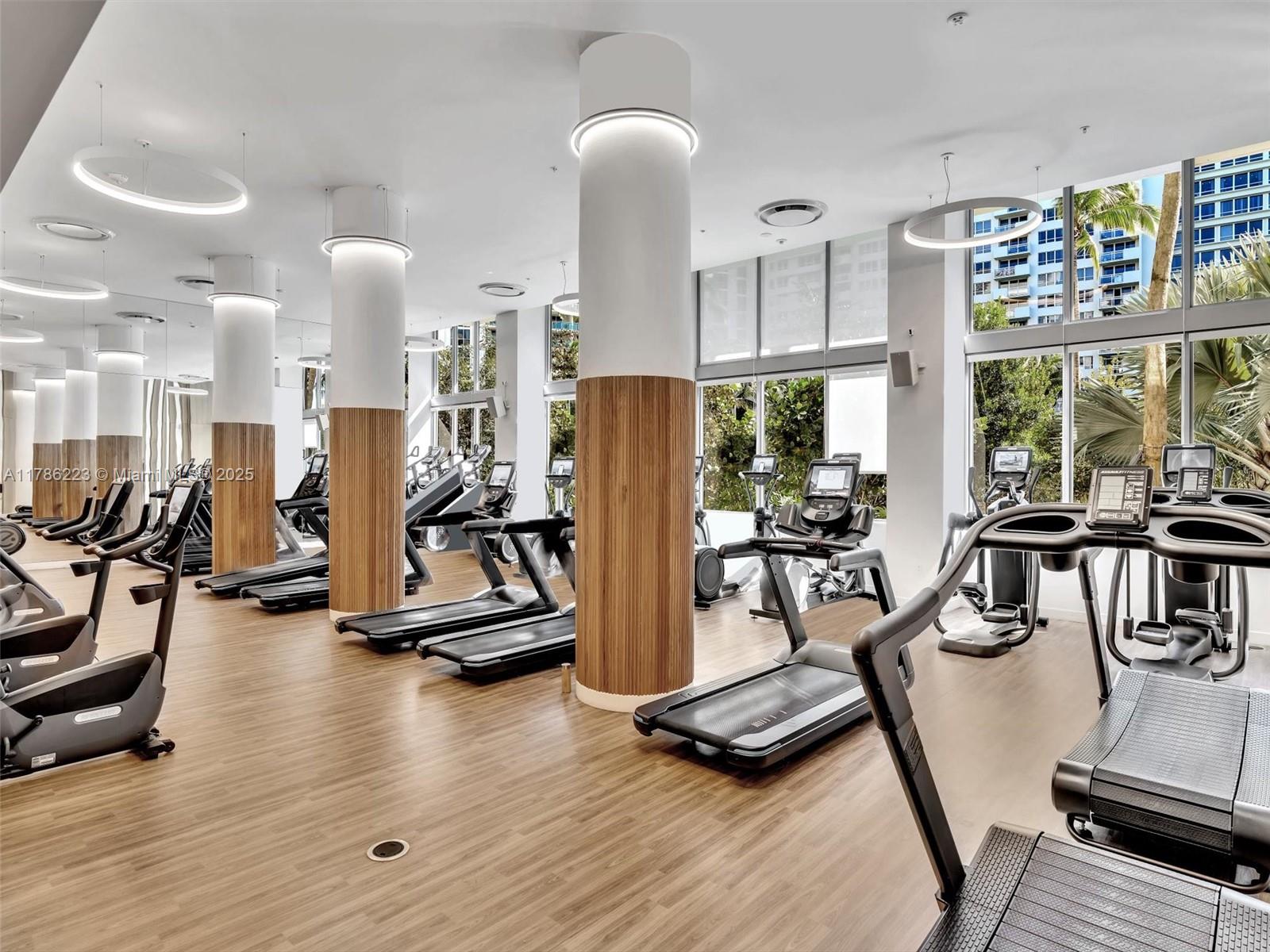 FLAMINGO SOUTH BEACH I CO - Residential Lease