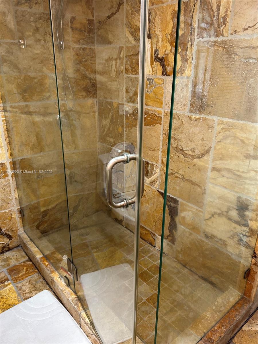 FLAMINGO SOUTH BEACH I CO - Residential Lease