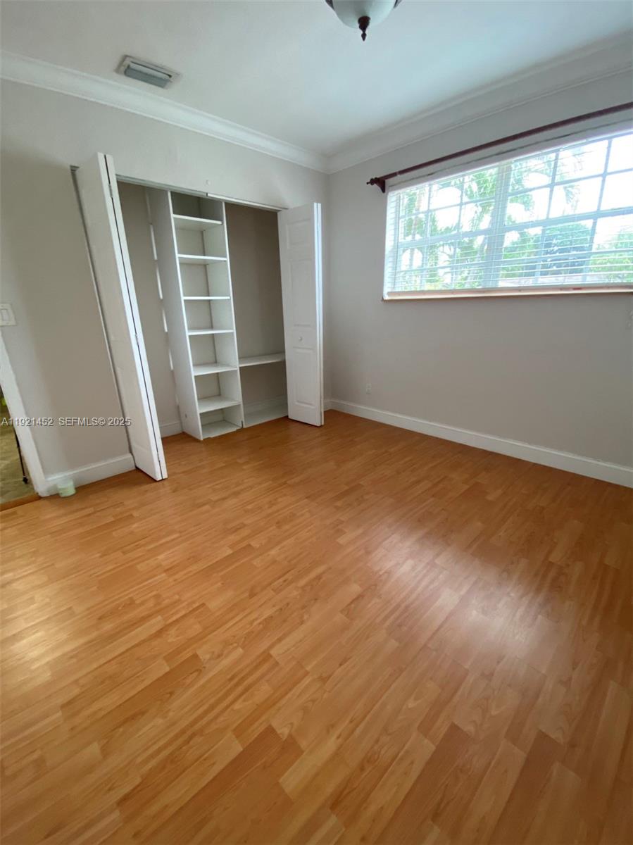 MIRACLE MANOR 5TH ADDN - Residential