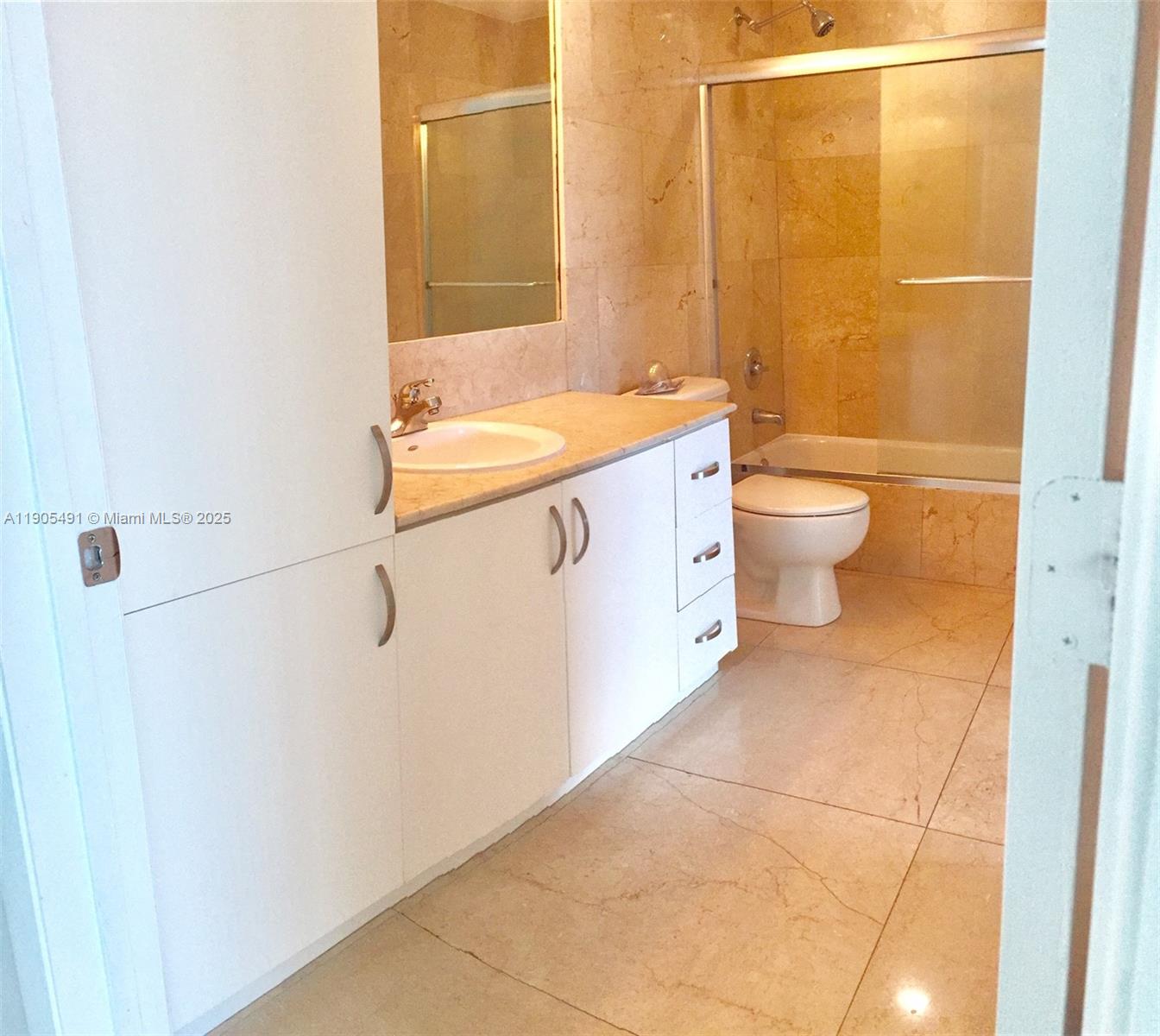 CORAL SEA VIEW CONDO - Residential Lease