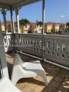 Mahogany Key Condo 03 - Residential