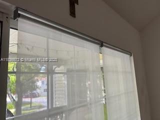 Mahogany Key Condo 03 - Residential