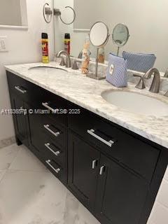 Mahogany Key Condo 03 - Residential