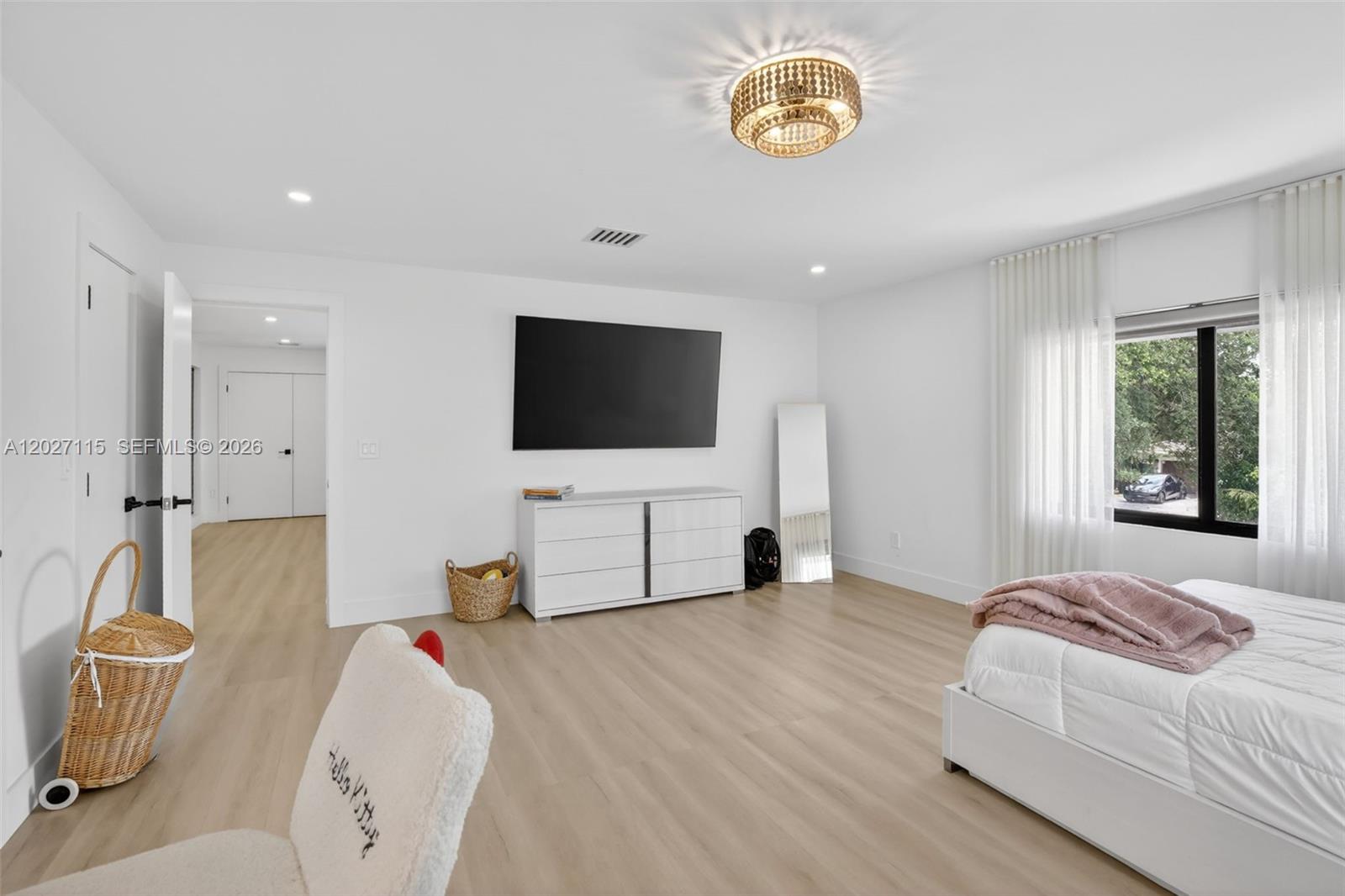PLANTATION ACRES - Residential