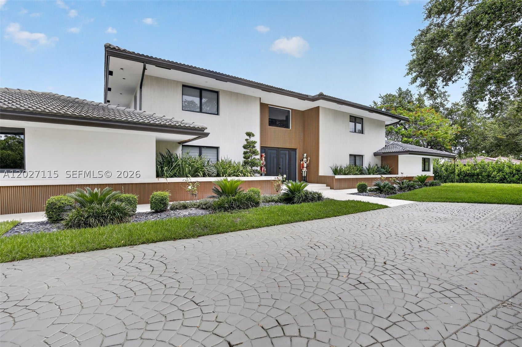 12111 NW 5th Ct