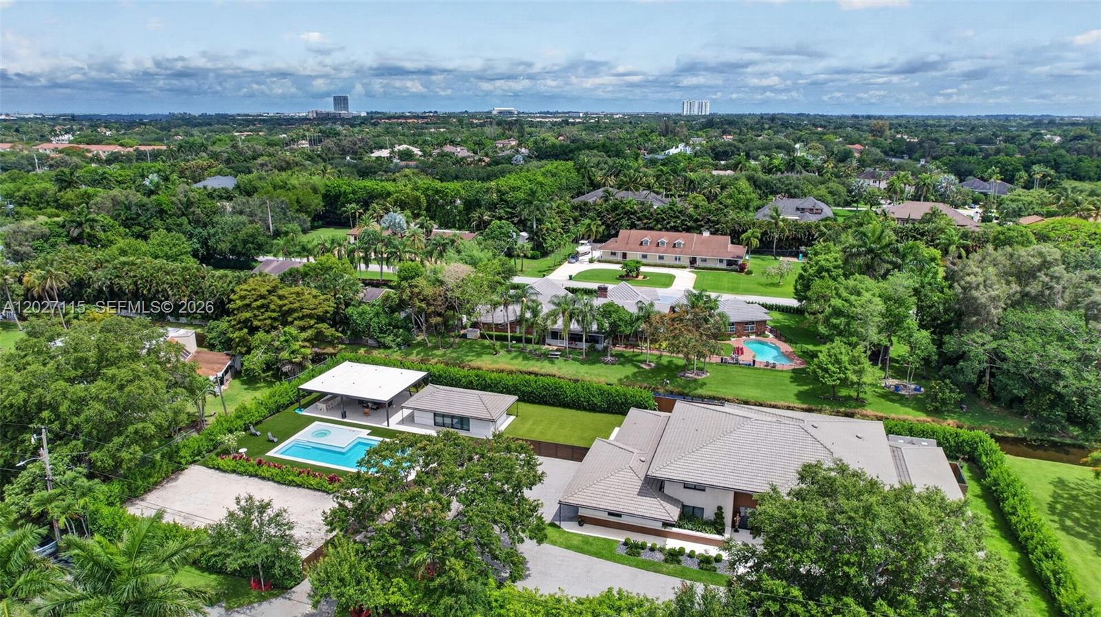PLANTATION ACRES - Residential