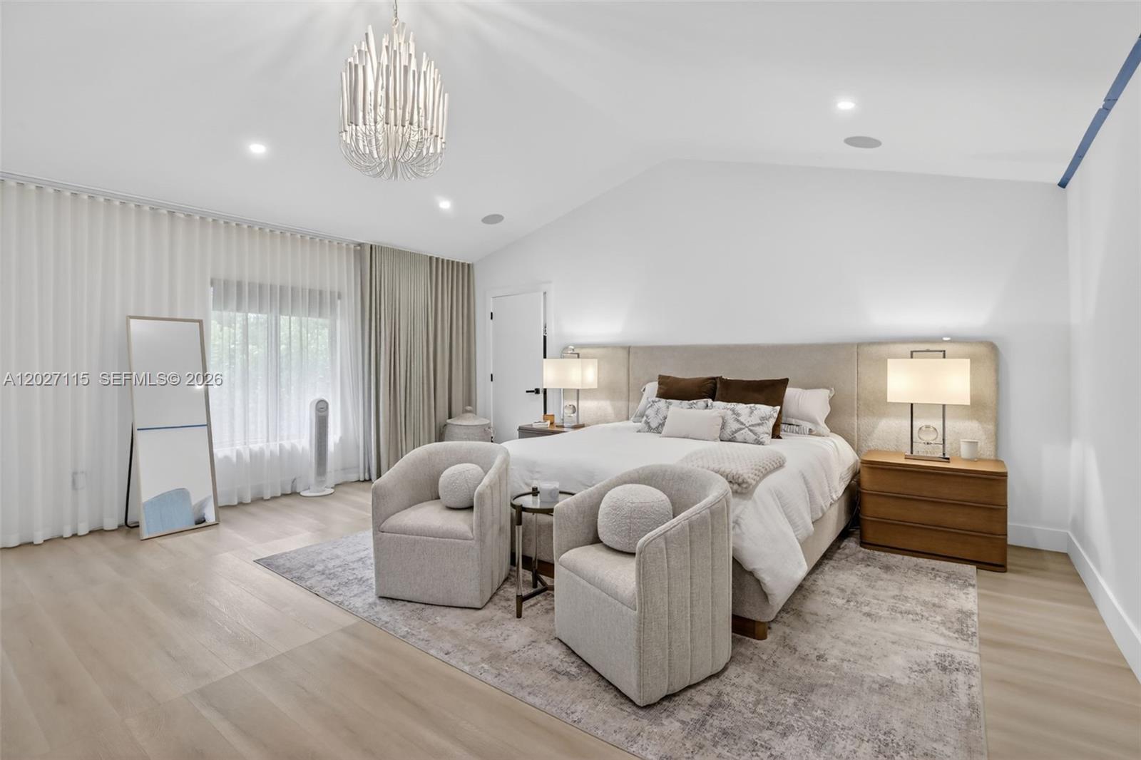 PLANTATION ACRES - Residential