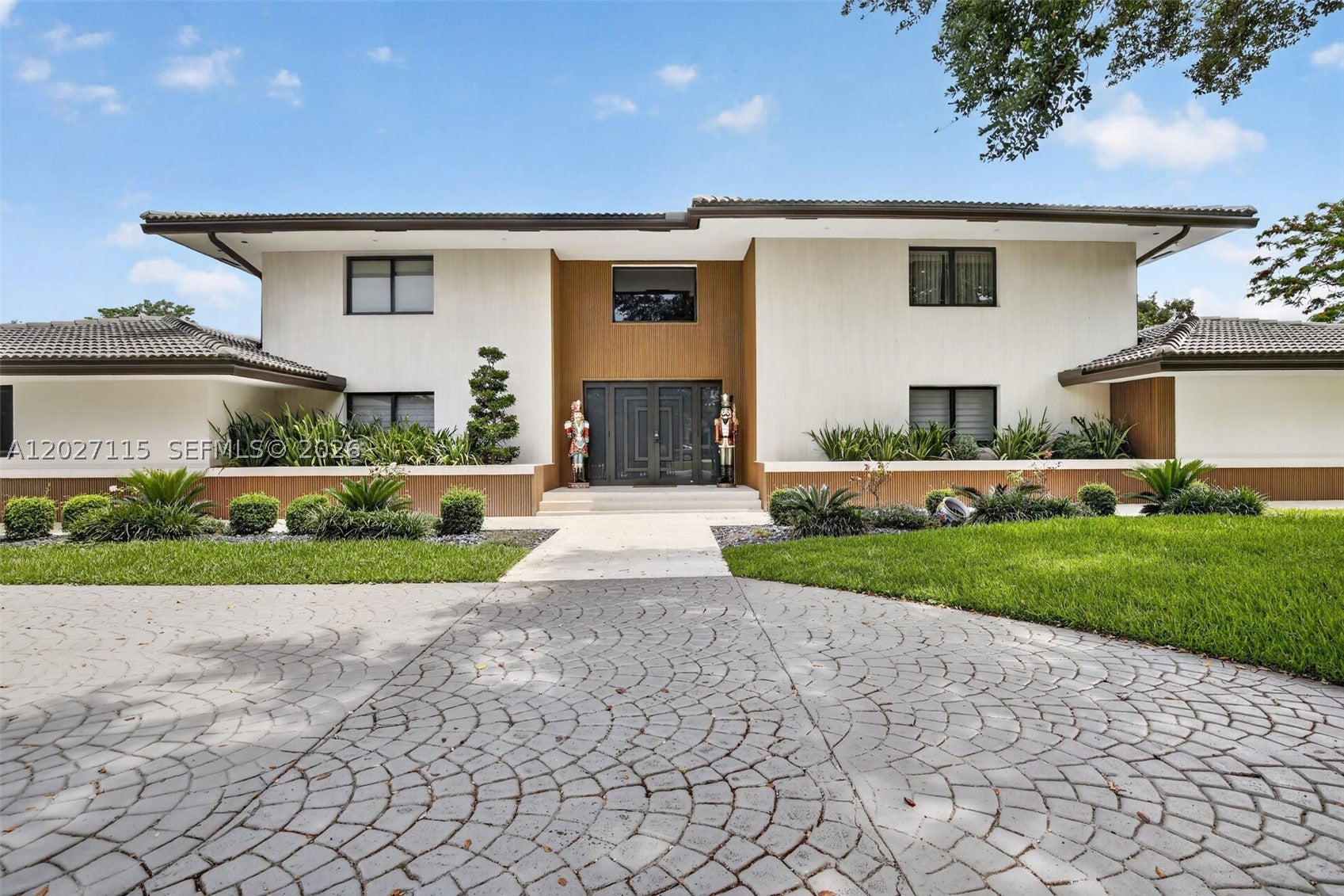 12111 NW 5th Ct