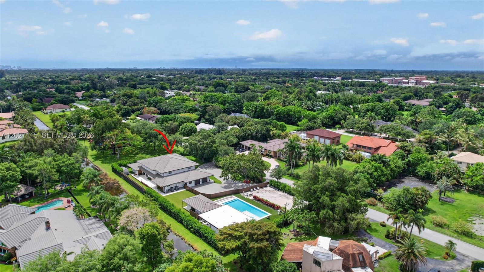 PLANTATION ACRES - Residential