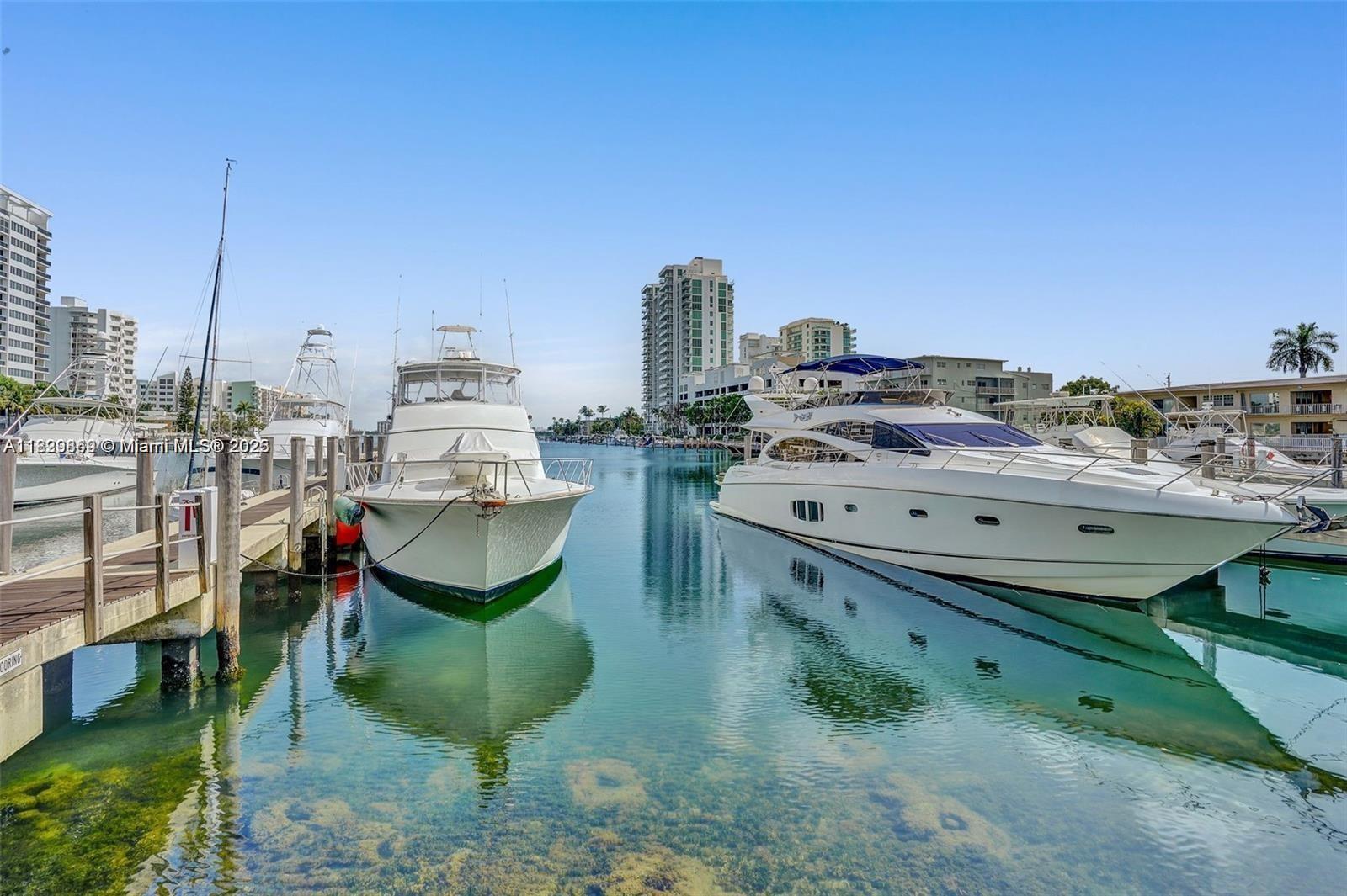 7910 Harbor Island Dr 1008