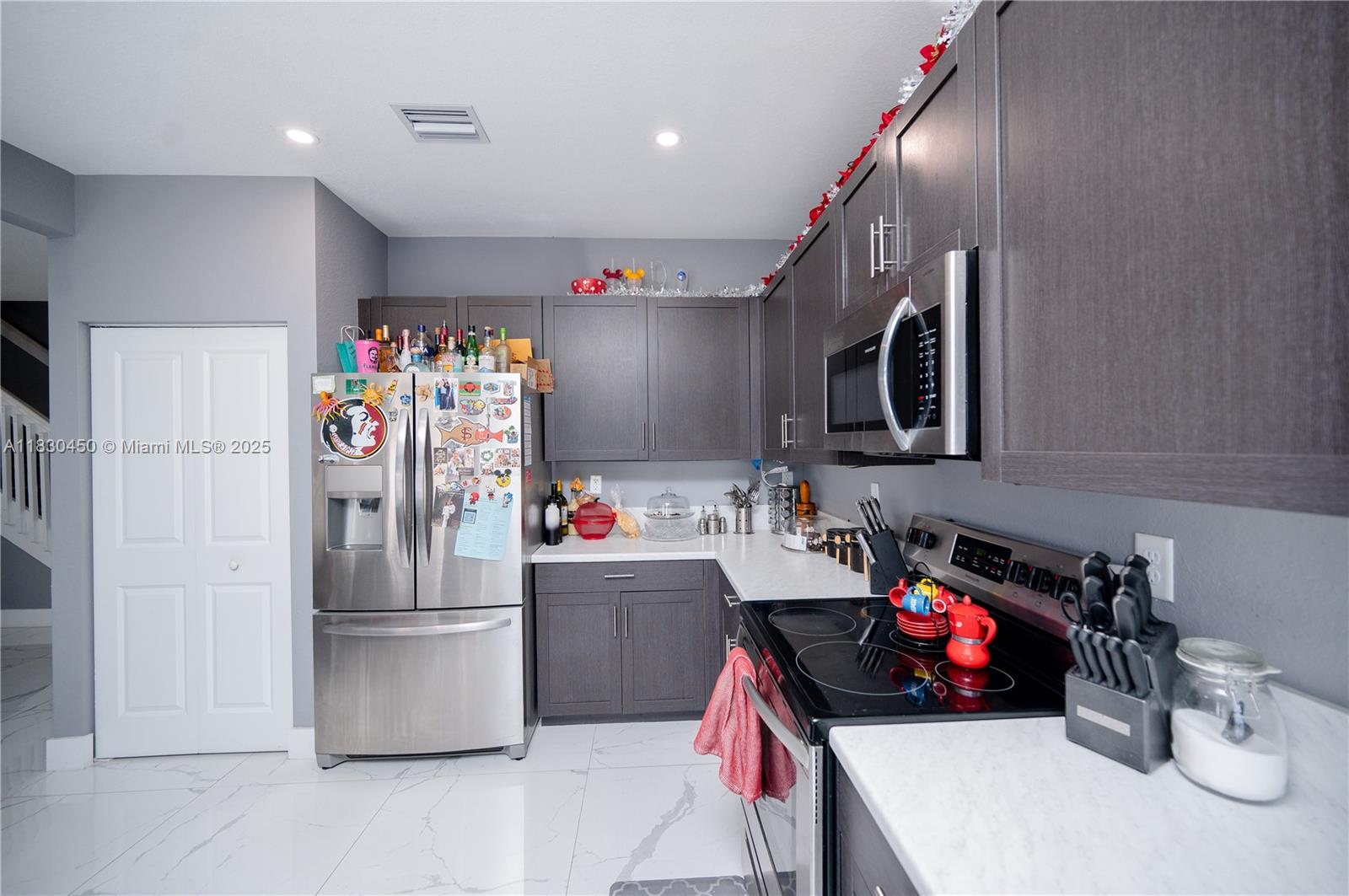 HOMESTEAD PARK OF COMMERC - Residential