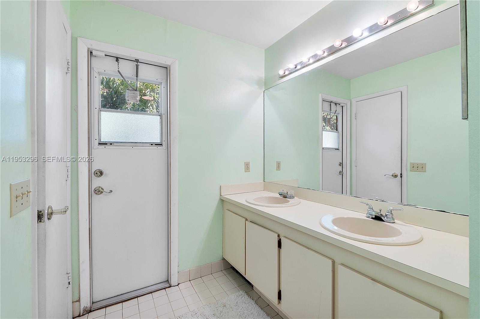 CITY OF LAUDERHILL SEC TH - Residential