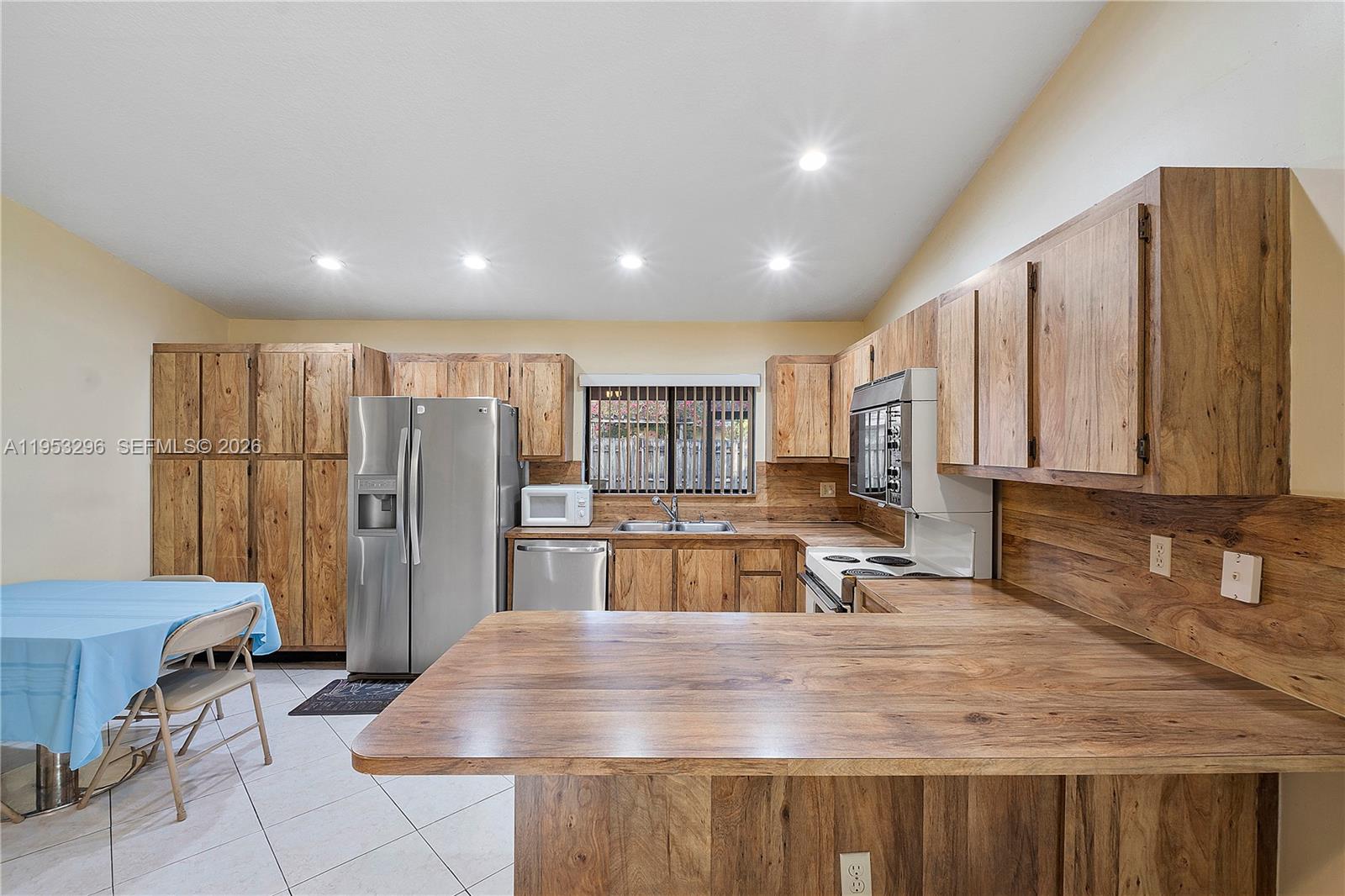 CITY OF LAUDERHILL SEC TH - Residential