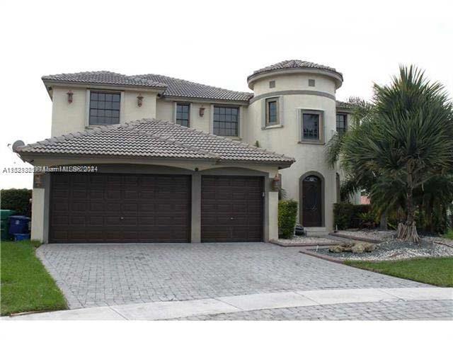 Property for Sale at 18940 Sw 31st Ct Ct, Miramar, Broward County, Florida - Bedrooms: 5 
Bathrooms: 5  - $895,050