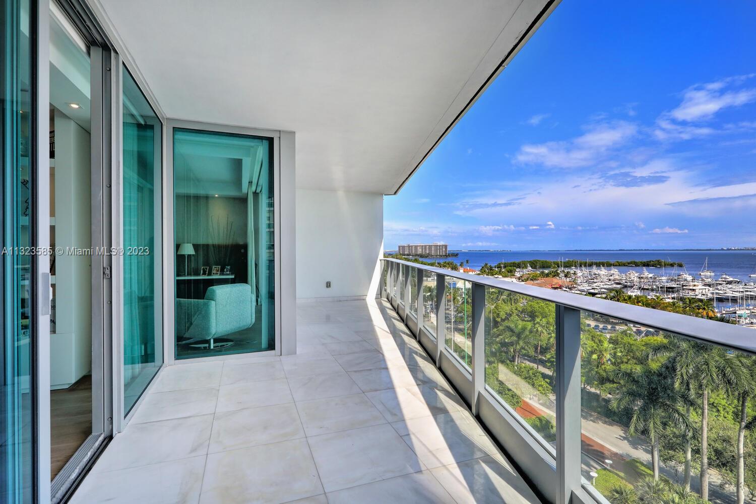 GROVENOR HOUSE CONDO - Residential