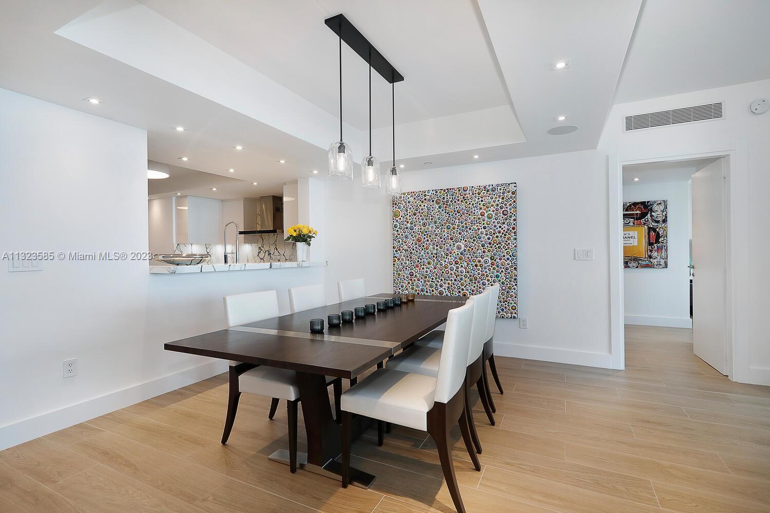 GROVENOR HOUSE CONDO - Residential