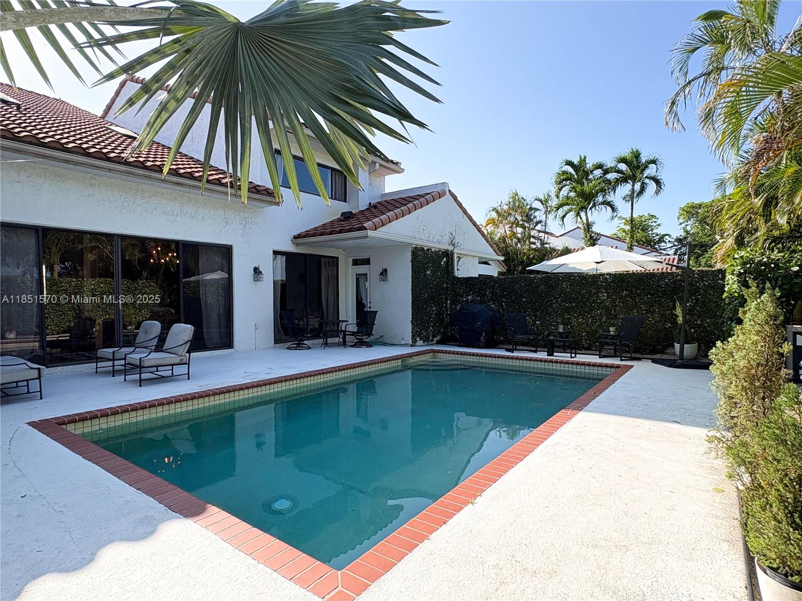 WINDSOR WAY 1 - Residential Lease