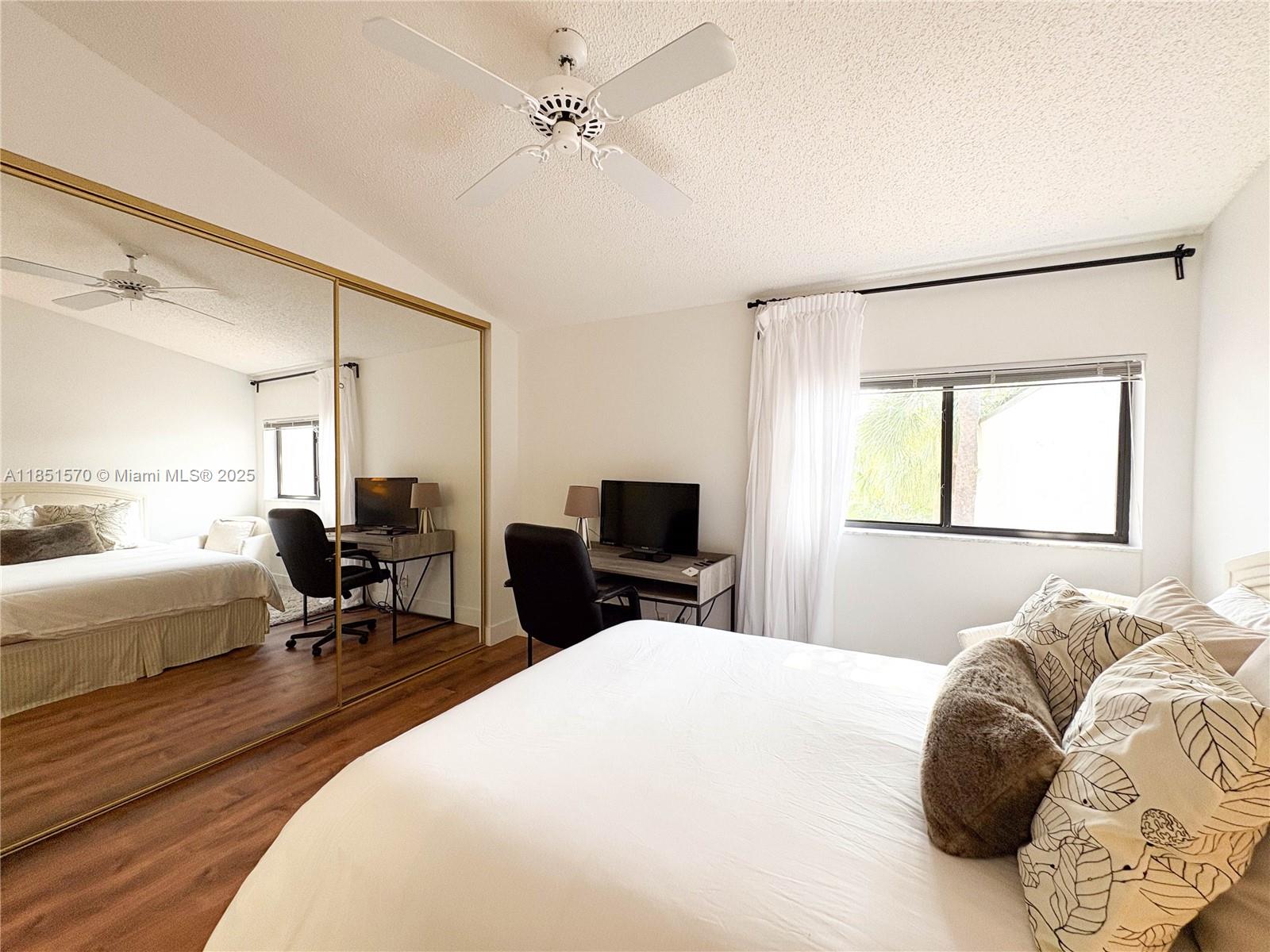 WINDSOR WAY 1 - Residential Lease