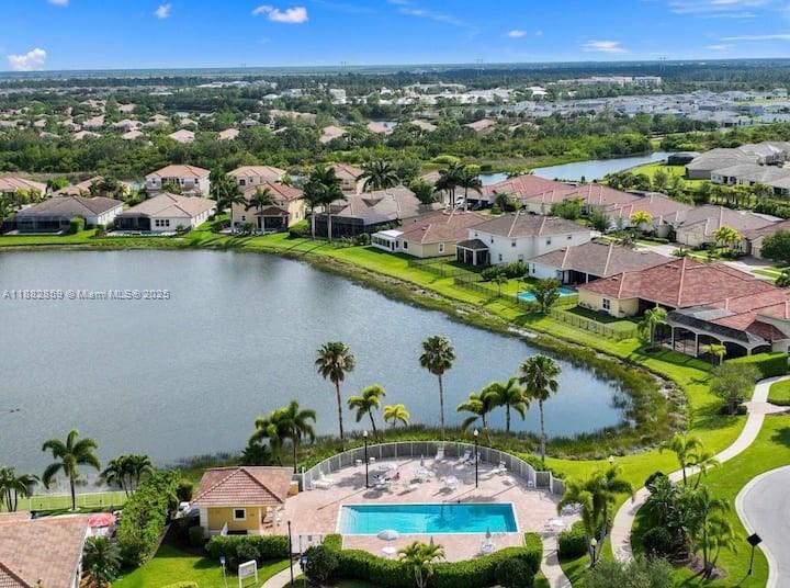 TRADITION PLAT NO 20 - TH - Residential