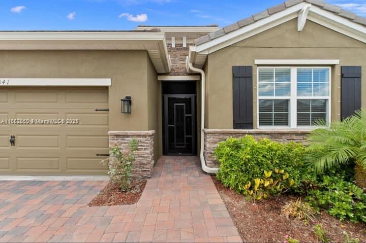 TRADITION PLAT NO 20 - TH - Residential