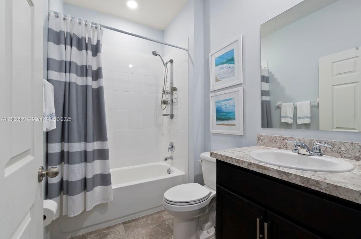 TRADITION PLAT NO 20 - TH - Residential