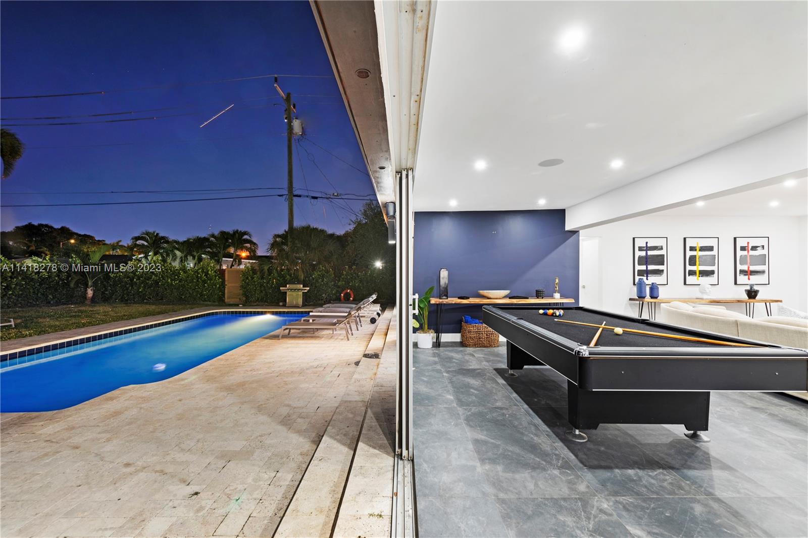 HOLLYWOOD HILLS - Residential Lease