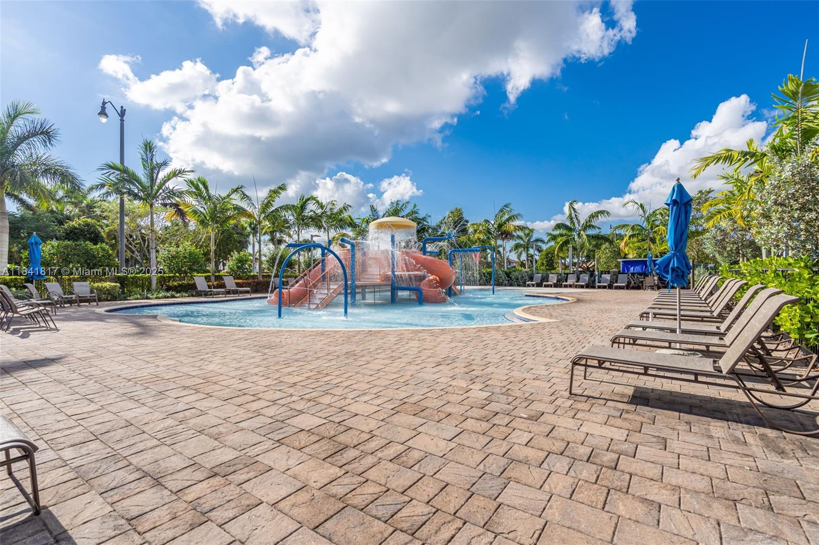 BAYWINDS OF ABACO - Residential