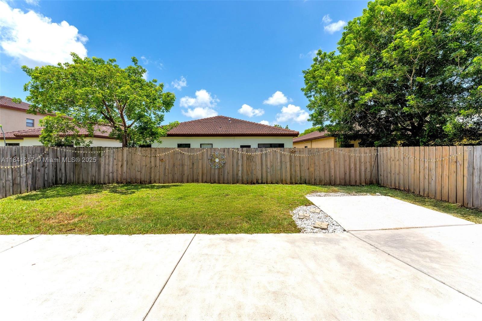 BAYWINDS OF ABACO - Residential