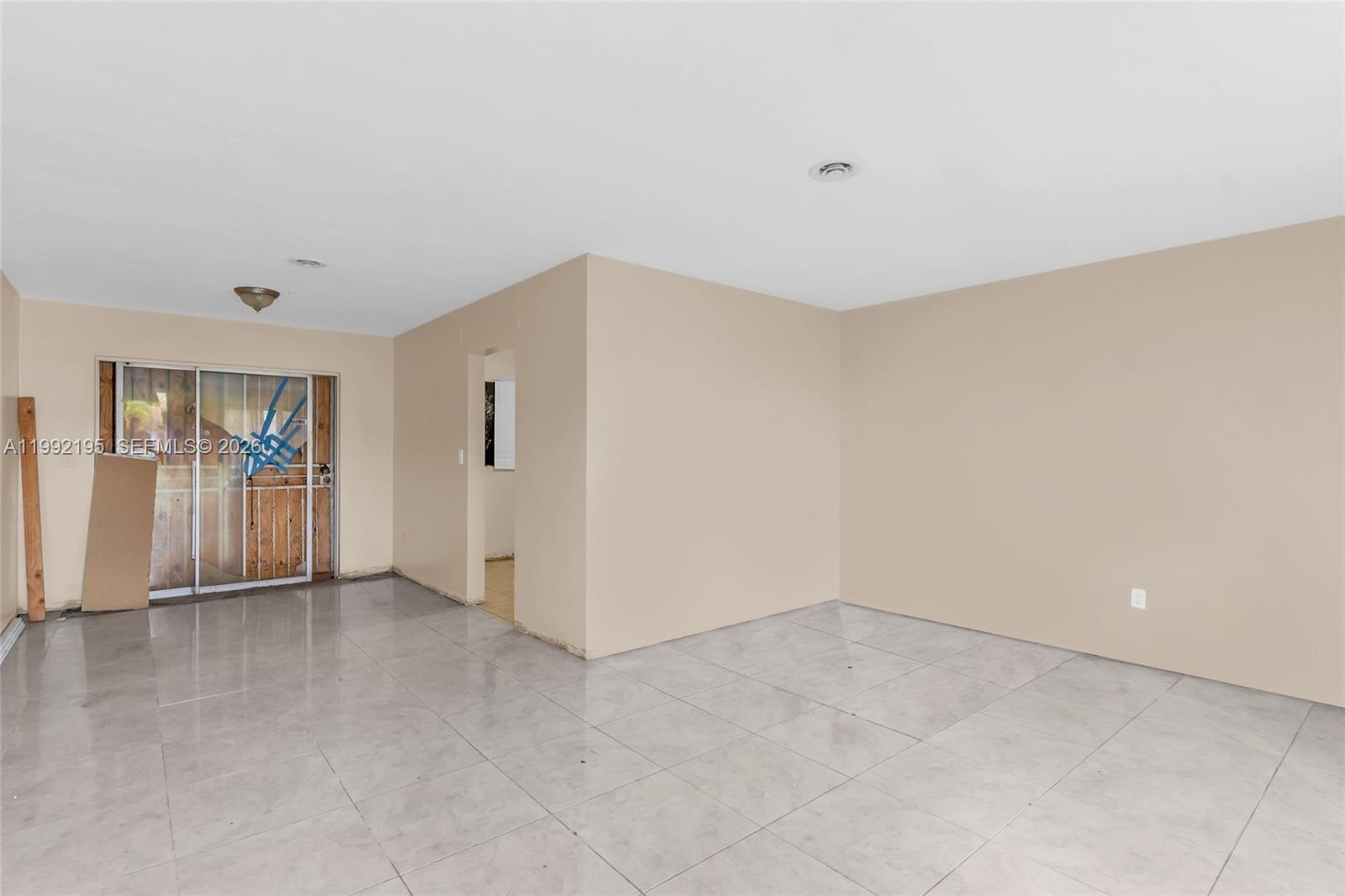 CAROL CITY 3RD ADDN - Residential