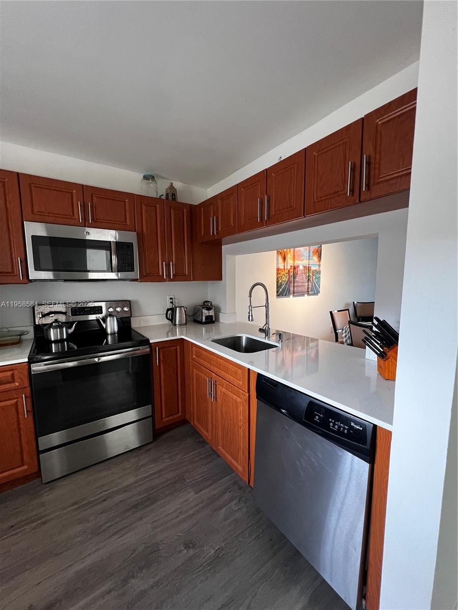 PINE LAKE FIVE CONDO - Residential Lease