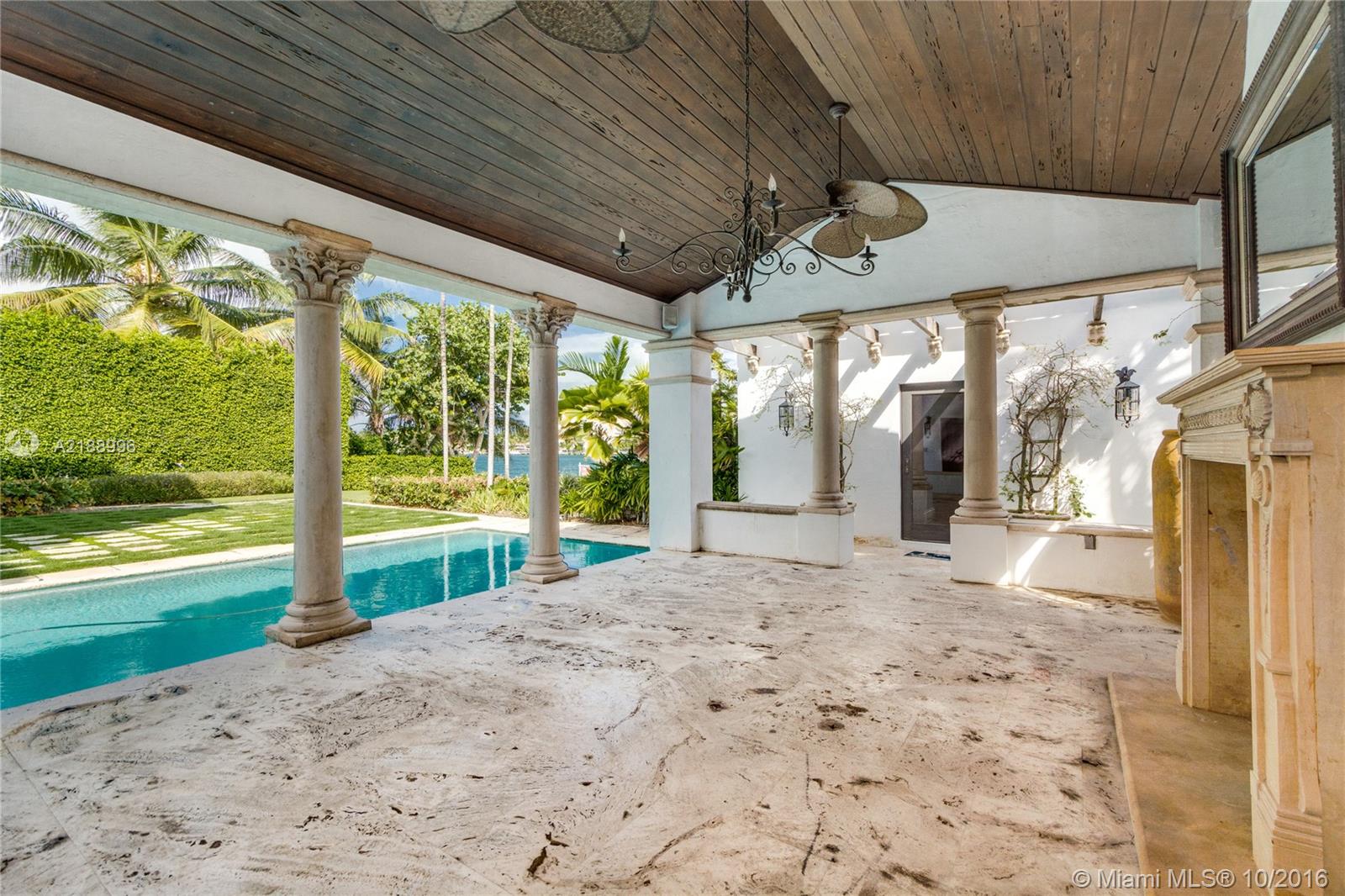 SAN MARINO ISLAND - Residential