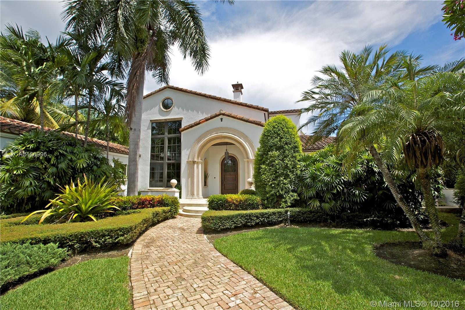SAN MARINO ISLAND - Residential