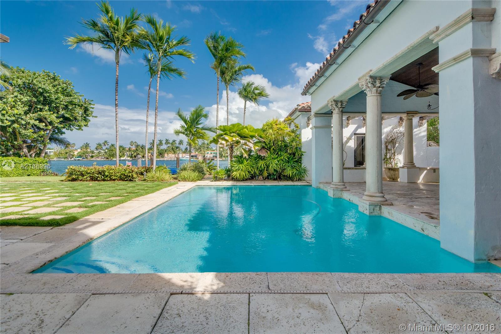 SAN MARINO ISLAND - Residential