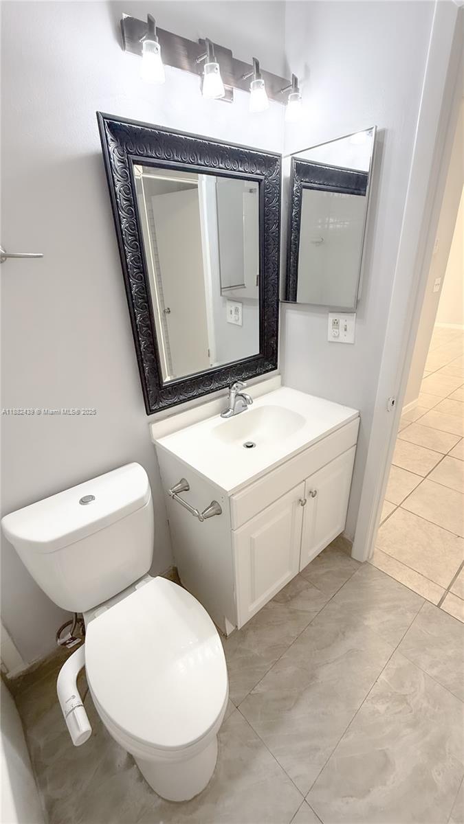 SUMMER LAKE - Residential Lease