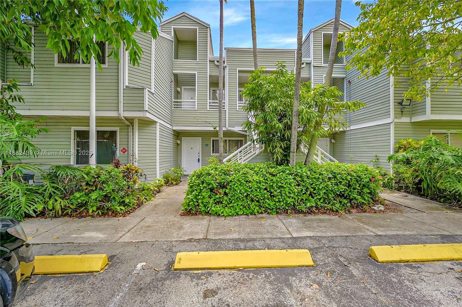 SUMMER LAKE - Residential Lease