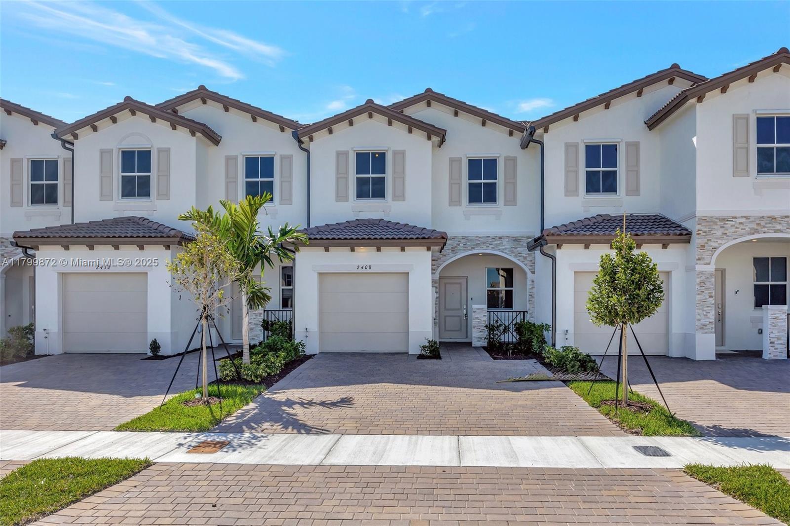 2408 Se 29 St 2408, Homestead, Miami-Dade County, Florida - 3 Bedrooms  
3 Bathrooms - 