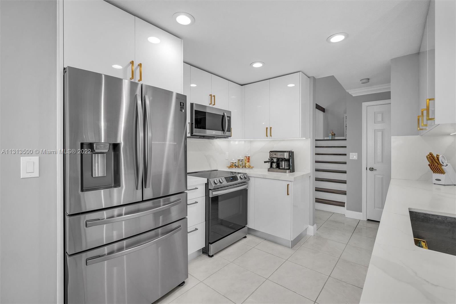 SILVER LAKES AT PEMBROKE - Residential