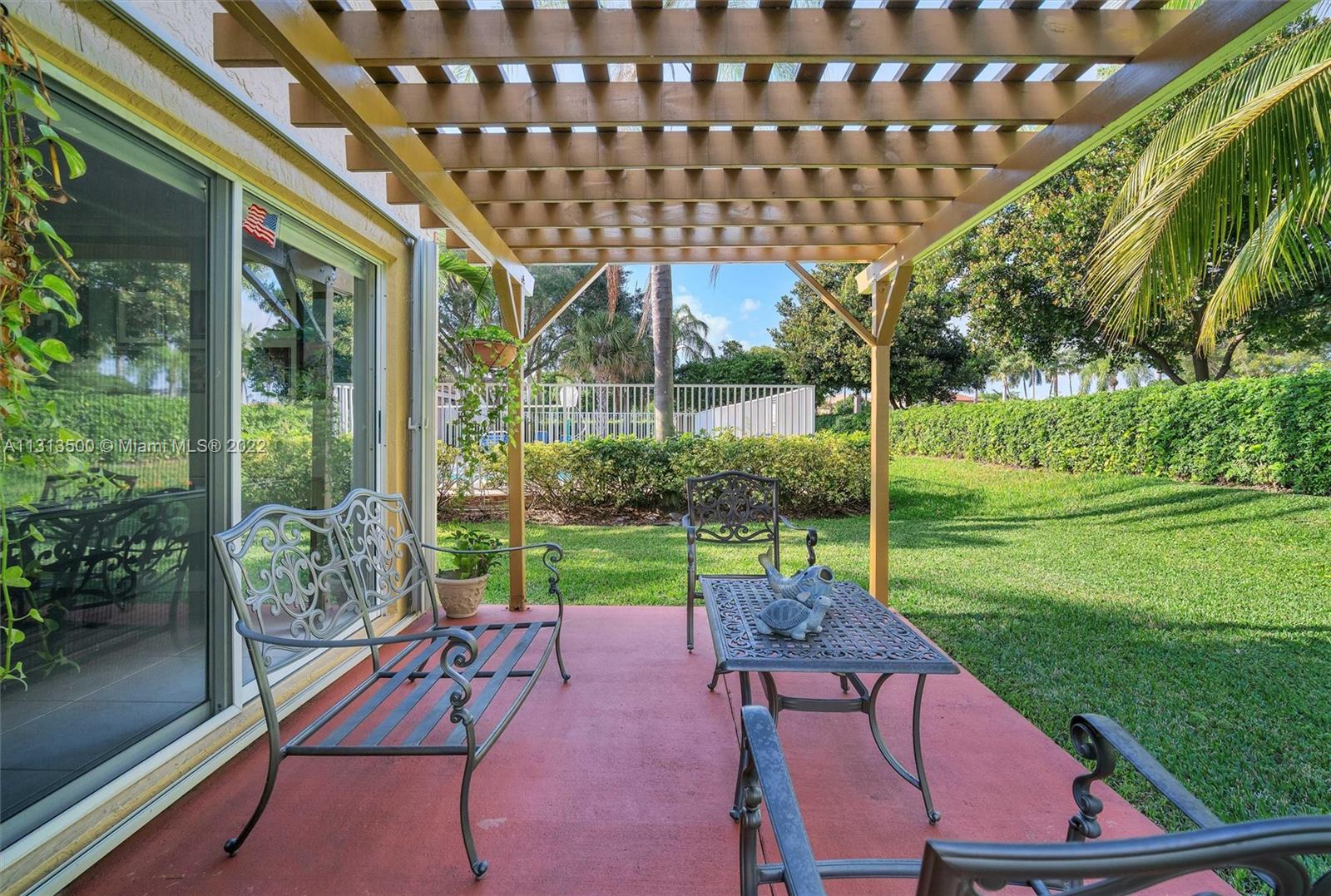 SILVER LAKES AT PEMBROKE - Residential