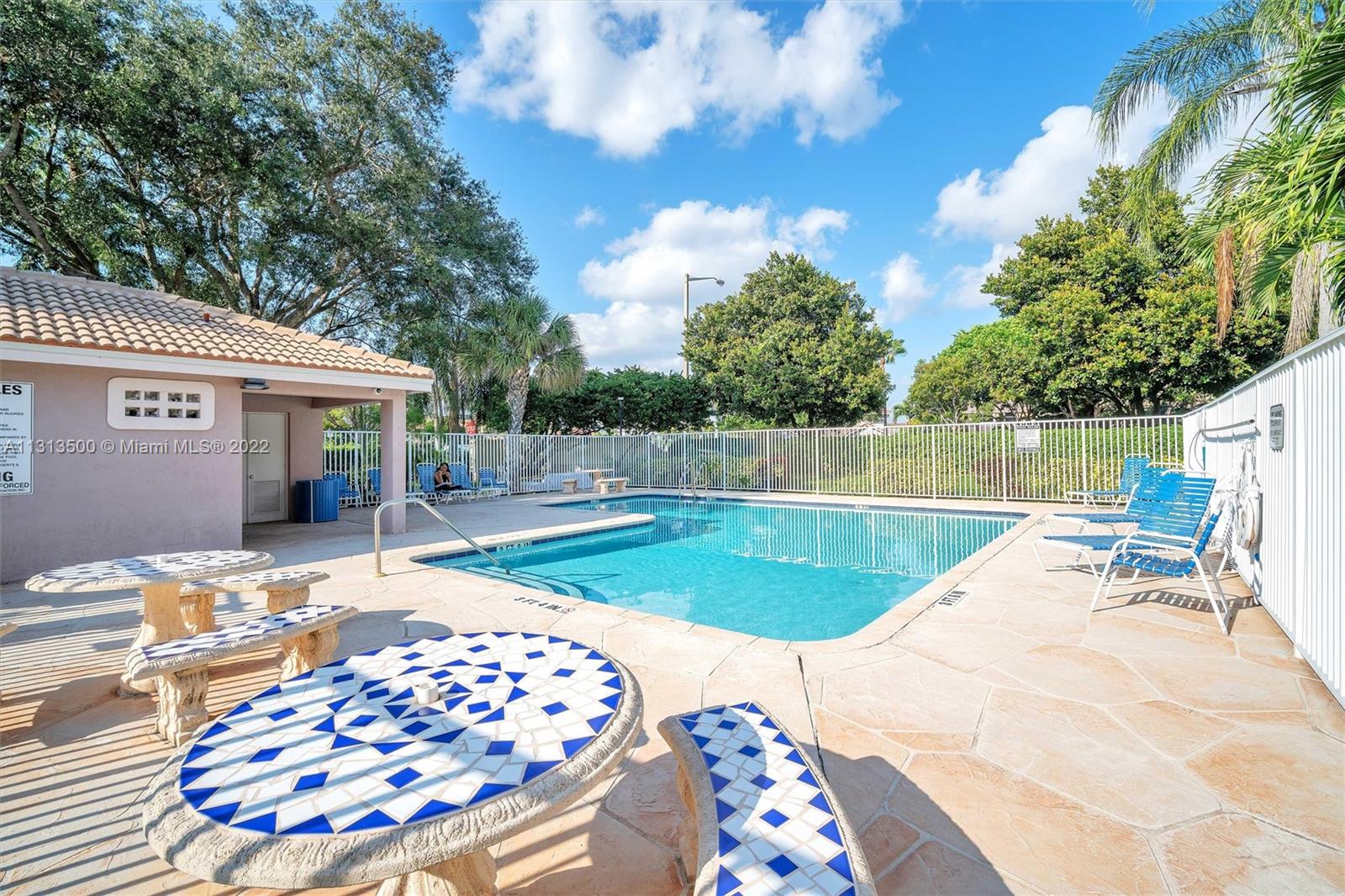 SILVER LAKES AT PEMBROKE - Residential
