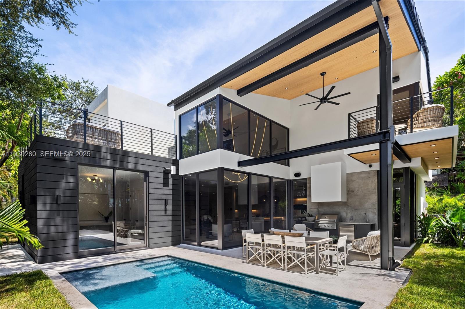 AMD PL OF BONITA PARK - Residential Lease