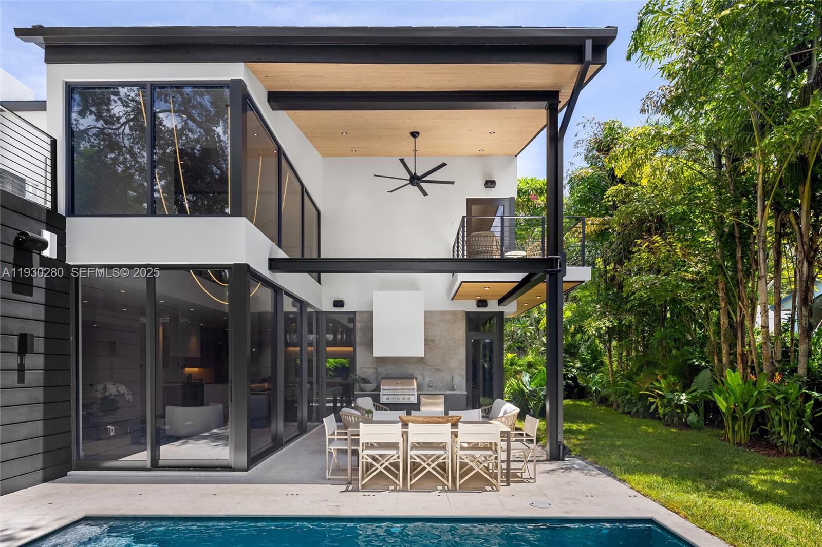 AMD PL OF BONITA PARK - Residential Lease