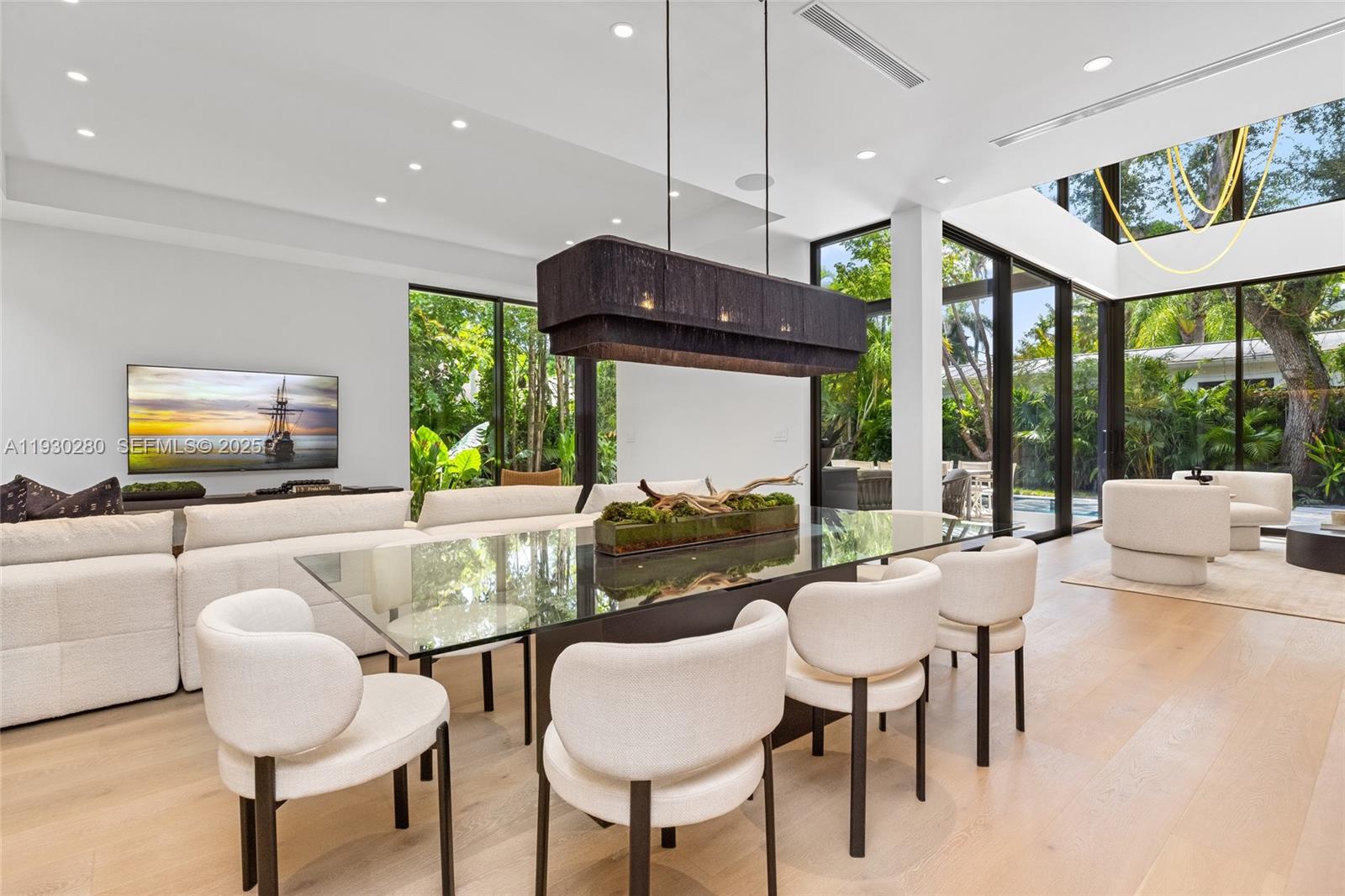 AMD PL OF BONITA PARK - Residential Lease