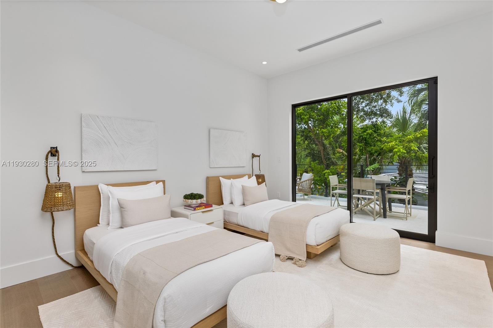 AMD PL OF BONITA PARK - Residential Lease