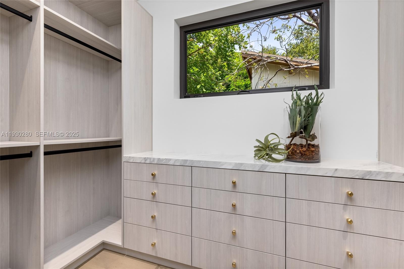 AMD PL OF BONITA PARK - Residential Lease